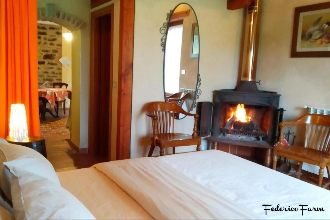 La Casa Del Sarto - Federicofarm Villa Pontremoli Room photo